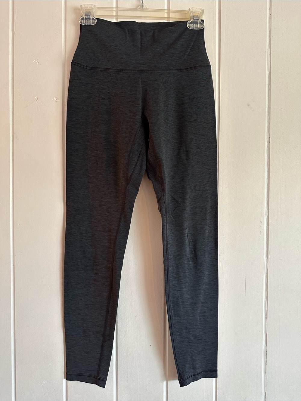 Aritzia Golden BUTTER CHEEKY INFINITE HI-RISE LEGGING